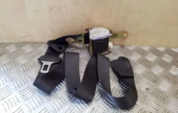 Opel Frontera A Front seatbelt 91152125