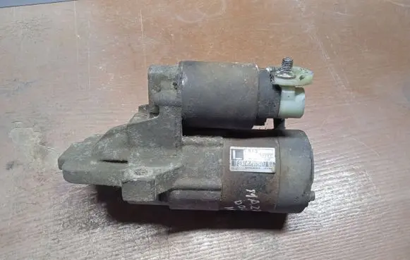 Mazda 6 Starter motor M000T90981 L813
