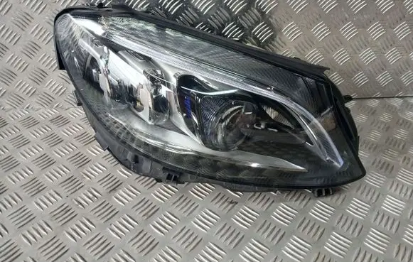Mercedes-Benz C AMG W205 Headlight/headlamp