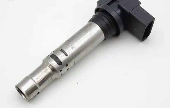 Volkswagen Polo IV 9N3 High voltage ignition coil U5002 U5002246N R0401S0400