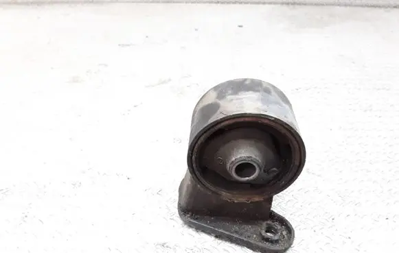 Hyundai Atos Classic Engine mount bracket