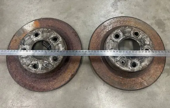 Opel Zafira A Rear brake disc