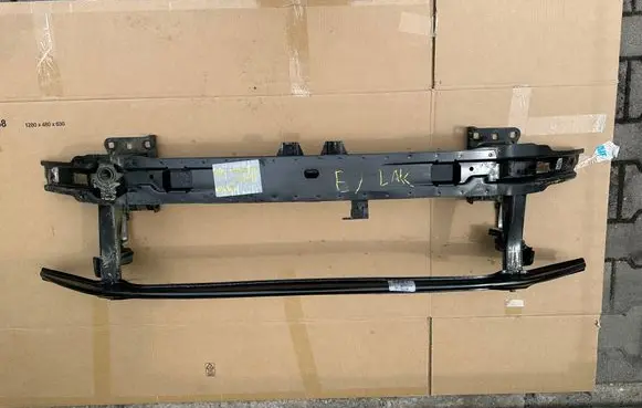 Volkswagen Touran III Front bumper support beam 5TA807611