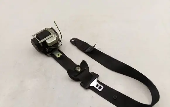KIA Ceed Front seatbelt 888201H000 020108