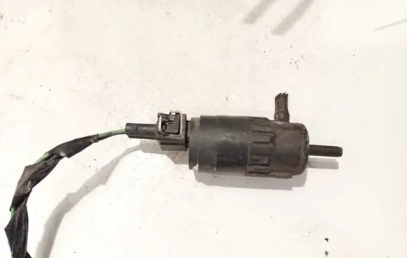 Windscreen/windshield washer pump