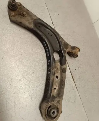 Skoda Superb B8 (3V) Front lower control arm/wishbone