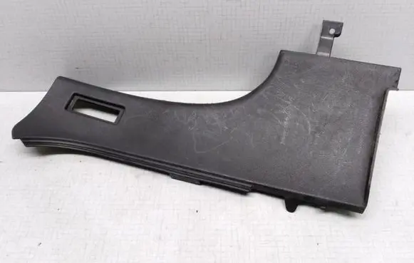 Skoda Octavia Mk1 (1U) Other sill/pillar trim element 1U9868226