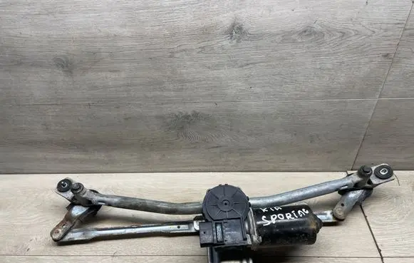 Front wiper linkage