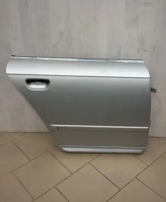 Audi A4 S4 B7 8E 8H Rear door