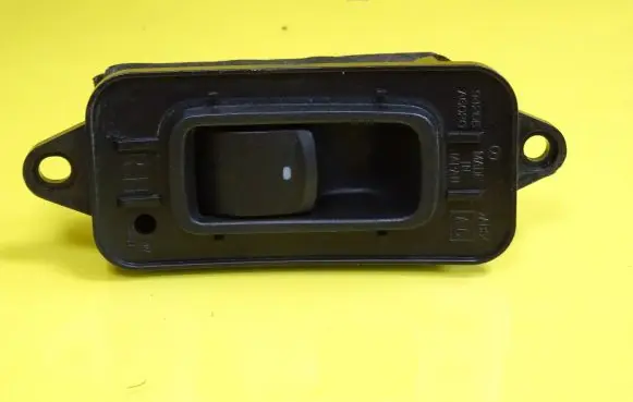 Subaru Legacy Electric window control switch 94266 AG020