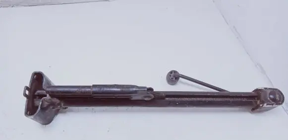 BMW 7 E38 Lift Jack 1181541