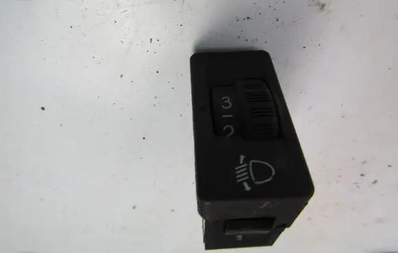 Citroen C3 Headlight level height control switch 