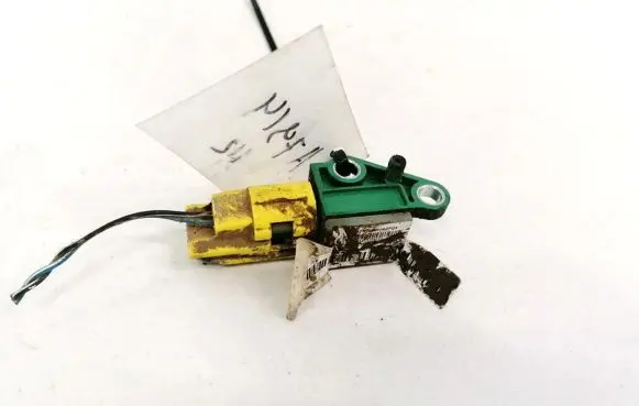 Volkswagen PASSAT B6 Airbag deployment crash/impact sensor 3C0909606