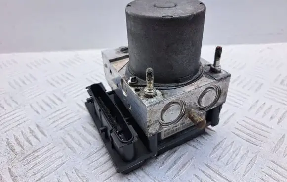 Toyota Corolla Verso AR10 ABS Pump 440500F030 68623J0336