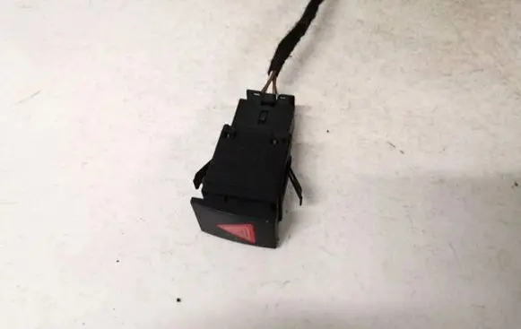Volkswagen Polo Hazard light switch 6q0953235a