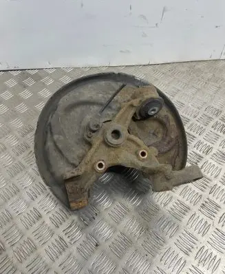 Audi A4 S4 B7 8E 8H Rear wheel hub