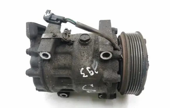 Ford Focus C-MAX Air conditioning (A/C) compressor (pump) 3M5H19D629SA 2849811425