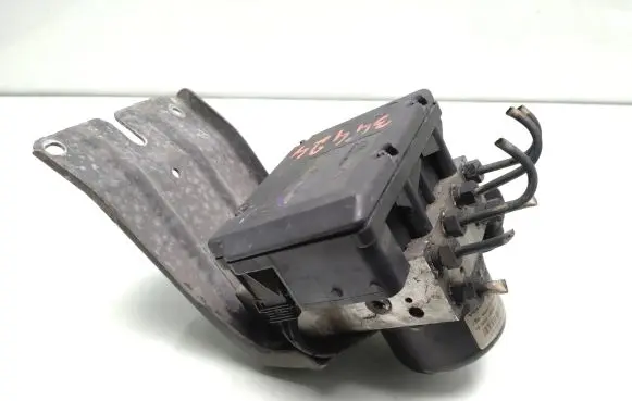 Volvo XC70 ABS Pump 8619540 8619541