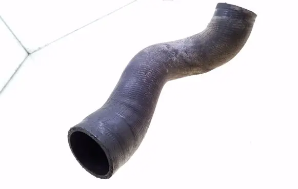 Opel Zafira A Intercooler hose/pipe 55559701