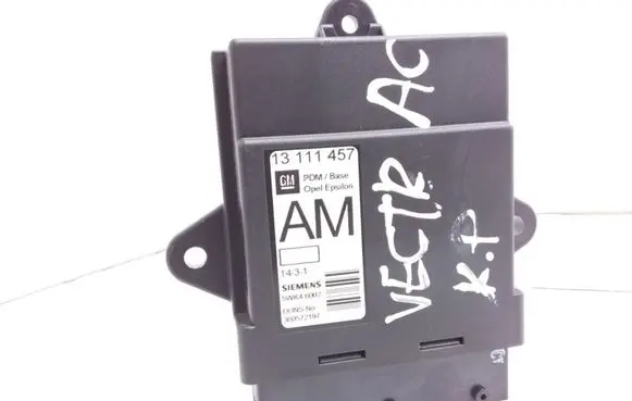 Opel Vectra C Door central lock control unit/module 13111457AM