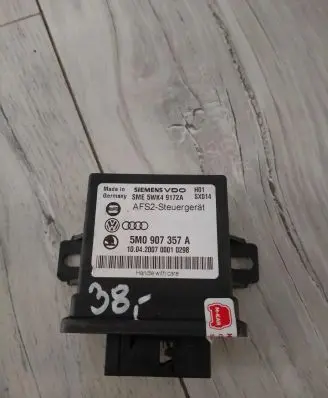 Volkswagen PASSAT B6 Light module LCM 5M0907357A