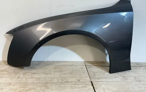 Audi A5 8T 8F Fender