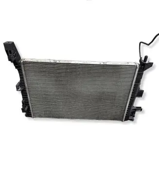 Ford Focus Coolant radiator BV618005BD
