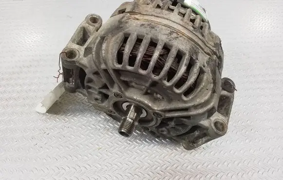 Mercedes-Benz Vito Viano W639 Generator/alternator 555549200014 0124625006 0986046320