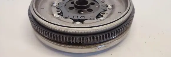 Volkswagen Tayron II Dual mass flywheel 05E105266AB