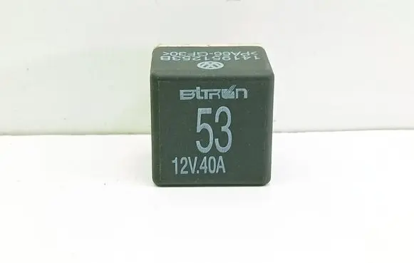 Volkswagen PASSAT B5.5 Other relay 141951253B