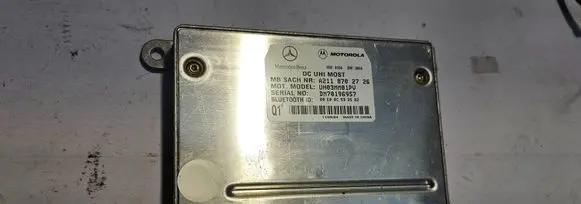 Mercedes-Benz E W211 Bluetooth control unit module A2118702726 DM70196957