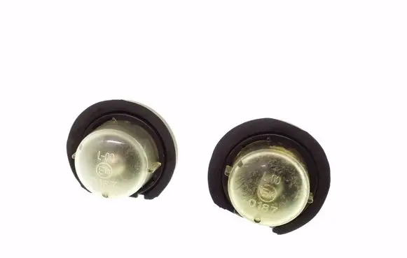 Suzuki SX4 Number plate light