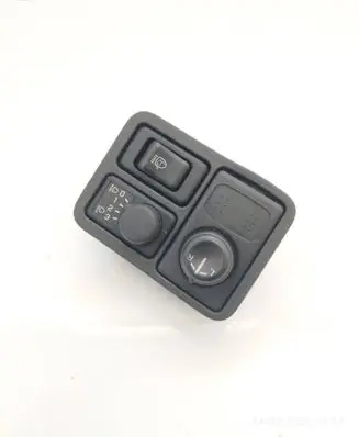 Nissan Almera N16 Wing mirror switch