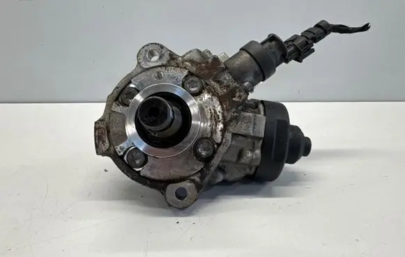 Hyundai Santa Fe Fuel injection high pressure pump 0445010511 331002F000 110207