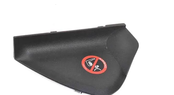 Mercedes-Benz ML W164 Dashboard side end trim A1646800339