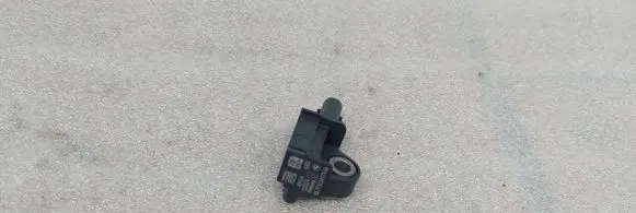 BMW 6 F12 F13 Airbag deployment crash/impact sensor 9224177