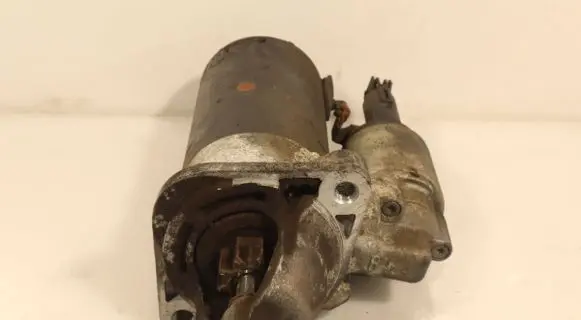 Hyundai i30 Starter motor 361002B100