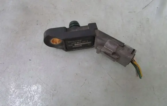 Peugeot 206 Air pressure sensor 0261230034