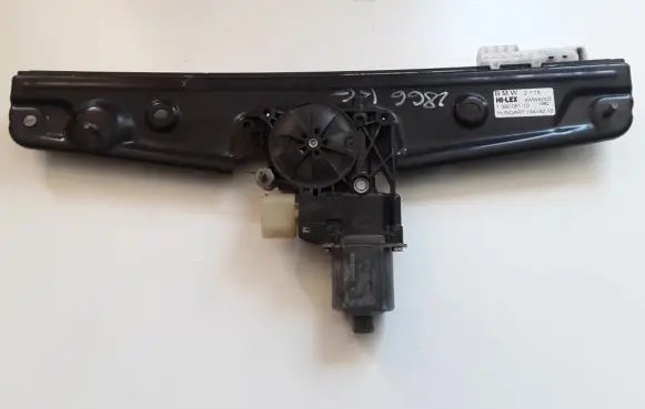 Mini Cooper Countryman F60 Rear door window regulator with motor 7390081