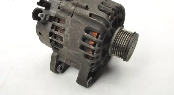 Peugeot 208 I Generator/alternator 9670899580