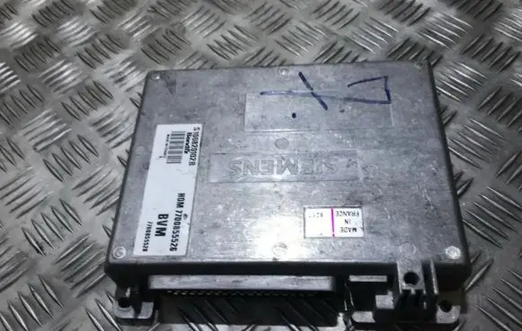Renault Espace II Engine control unit/module 7700855528 hom7700855526