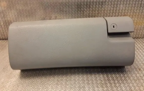 Mercedes-Benz E W210 Glove box 2106890191 A2106890191