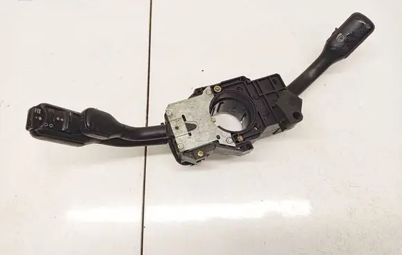 Audi A4 S4 B5 8D Wiper turn signal indicator stalk/switch 4d0953513p