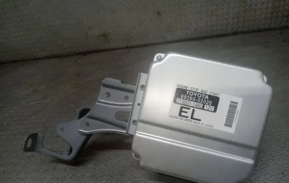 Toyota Yaris Start/Stop control module 8926052020 2190011460