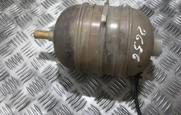 Peugeot 206 Coolant expansion tank/reservoir 9647777280