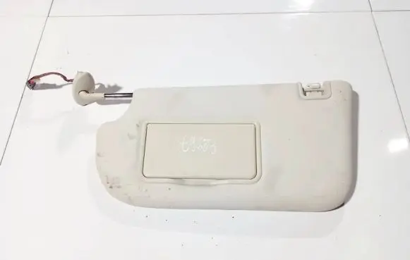 Ford Focus Sun visor