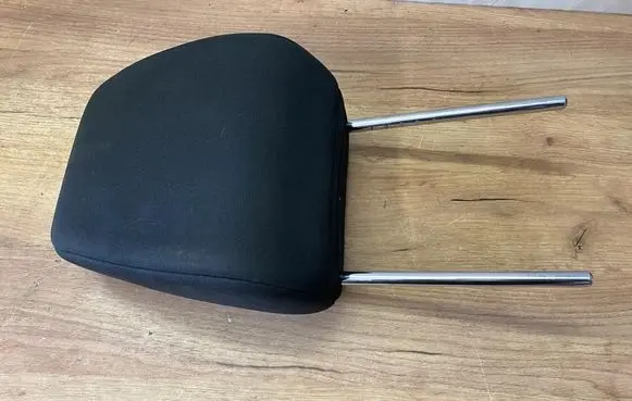 Nissan Qashqai J12 Front seat headrest