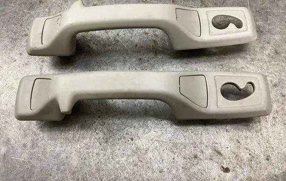 Volvo XC90 Front interior roof grab handle 13550