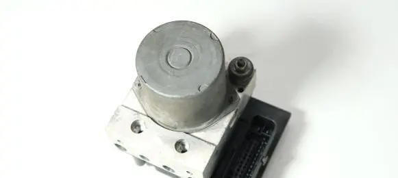 Audi A6 S6 C6 4F ABS Pump 4F0614517AA 4F0910517AD