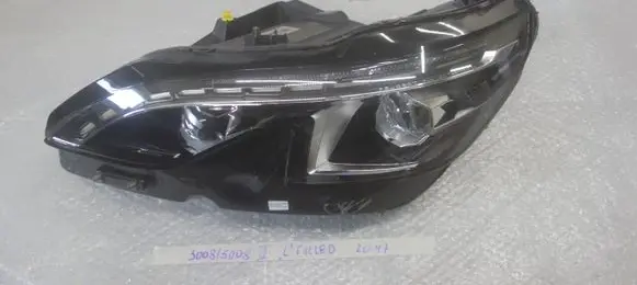 Peugeot 3008 II Headlight/headlamp 9826572780 89910240 1616878580